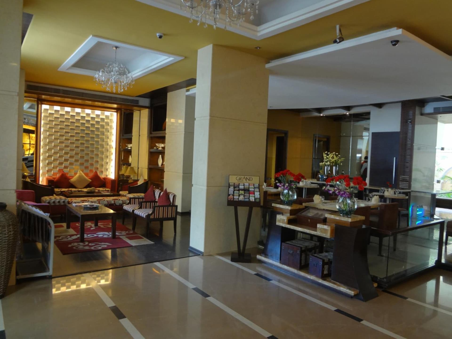 Grand Residency Hotel & Serviced Apartments