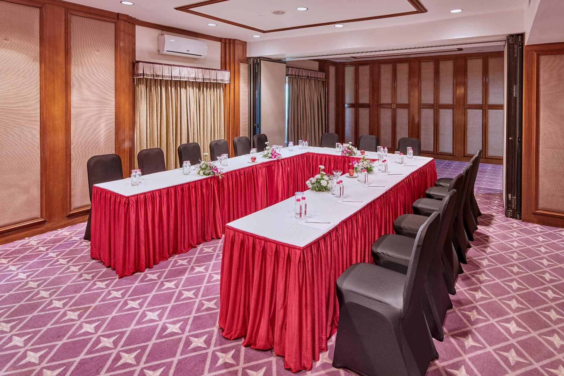 meeting & event spaces