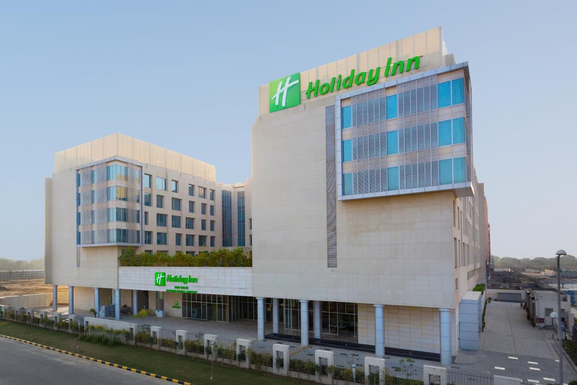 Holiday Inn New Delhi Aerocity by IHG