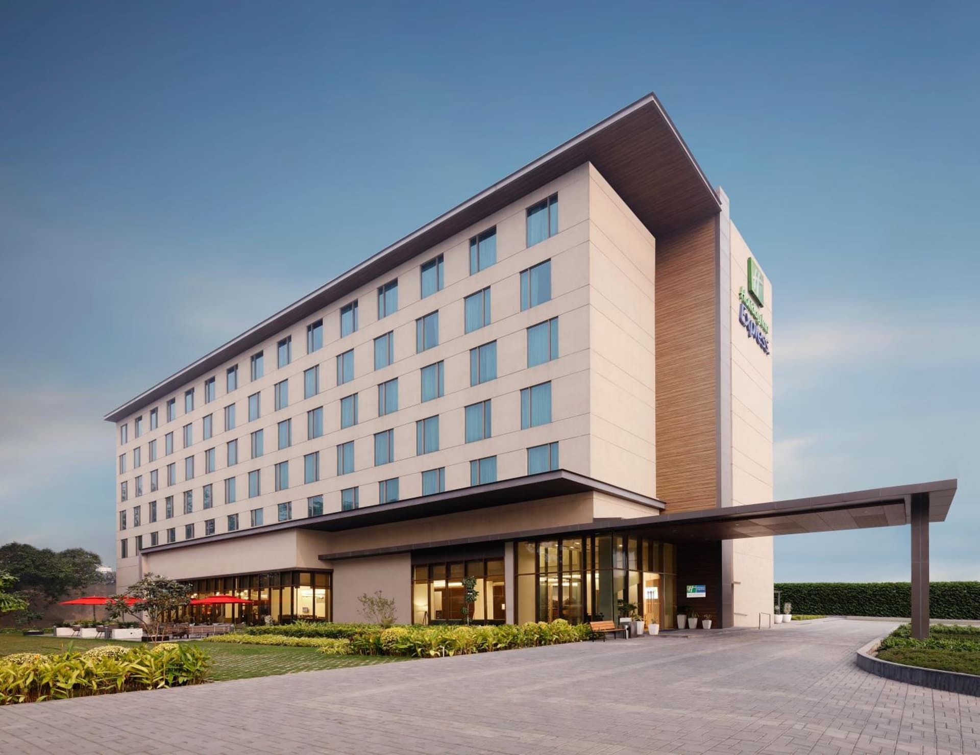 Holiday Inn Express Kolkata Airport by IHG