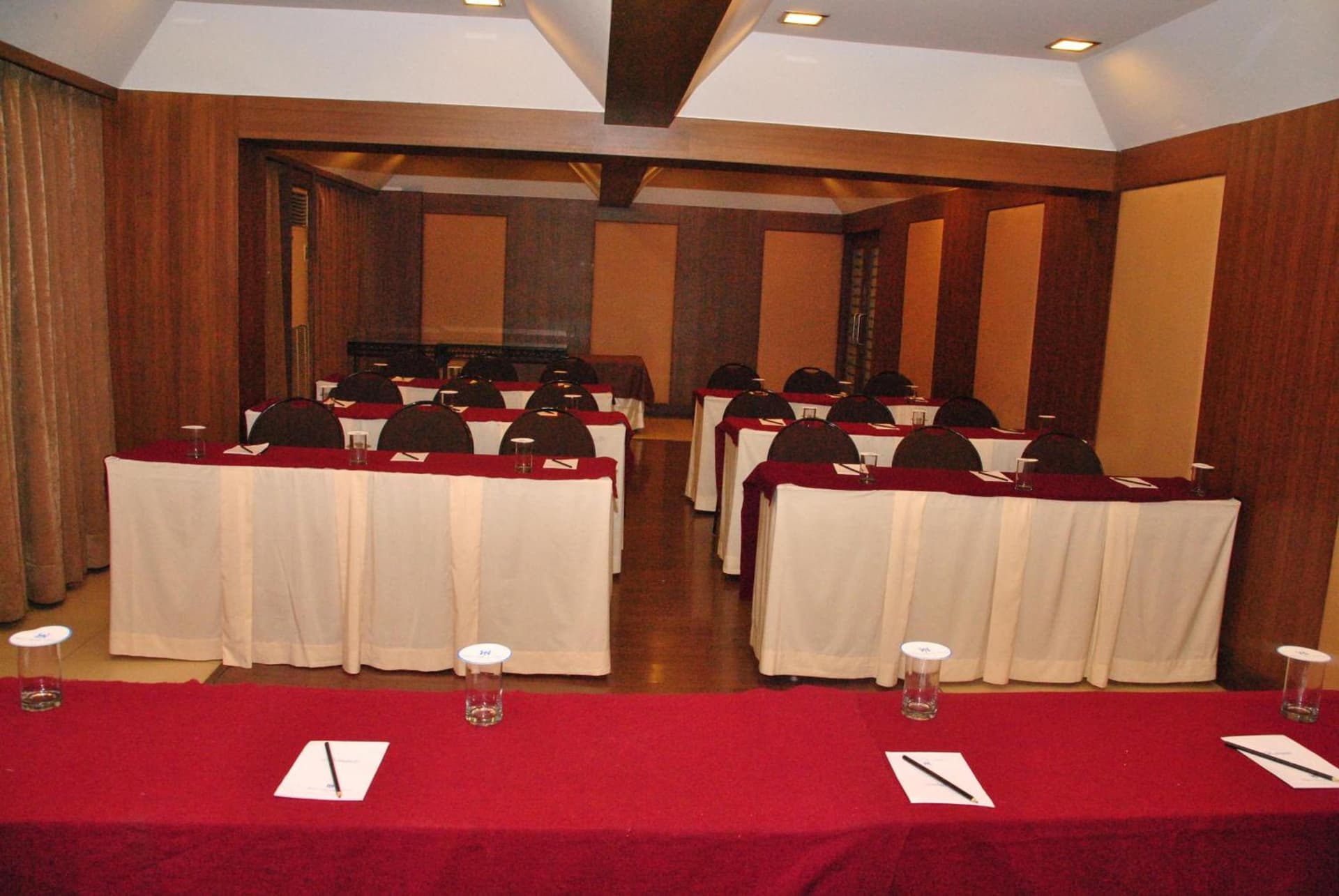 meeting & event spaces