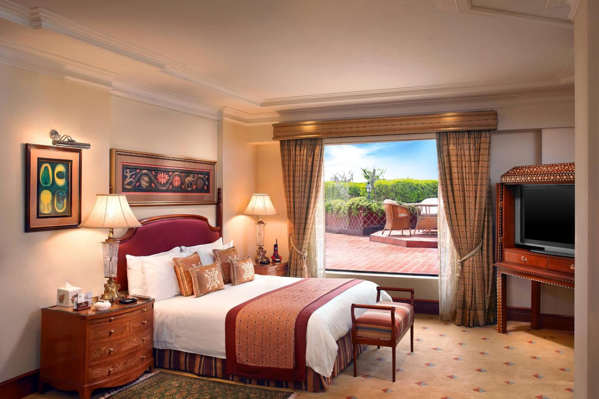 hotel room
