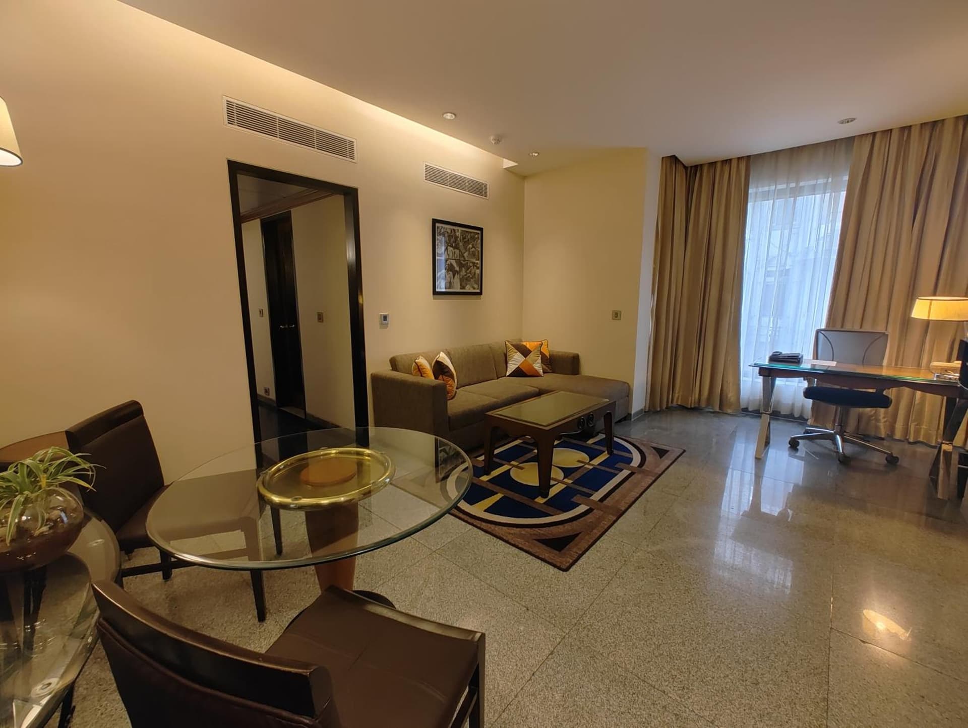 Hotel Marine Plaza