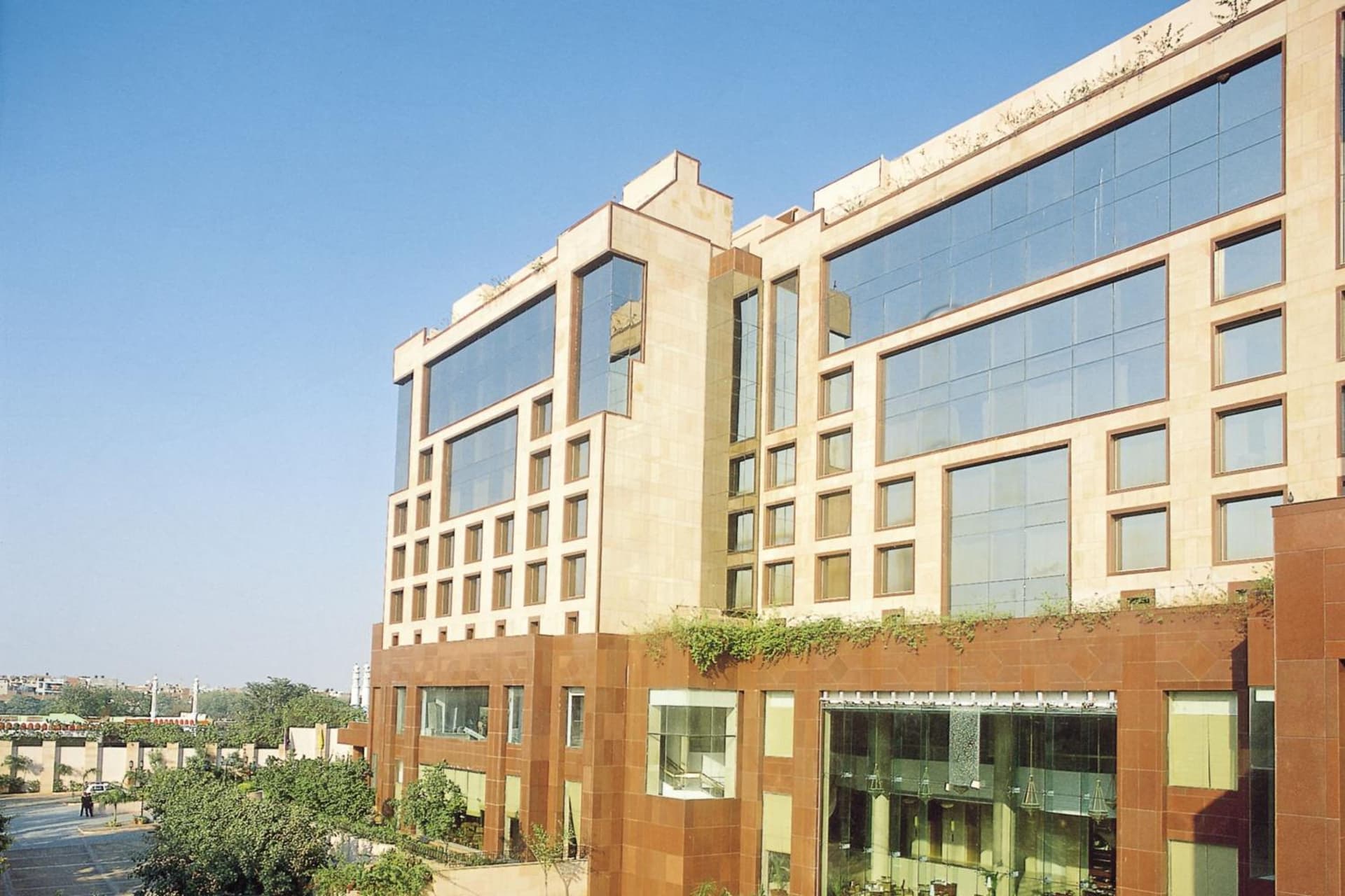 Sheraton New Delhi Hotel