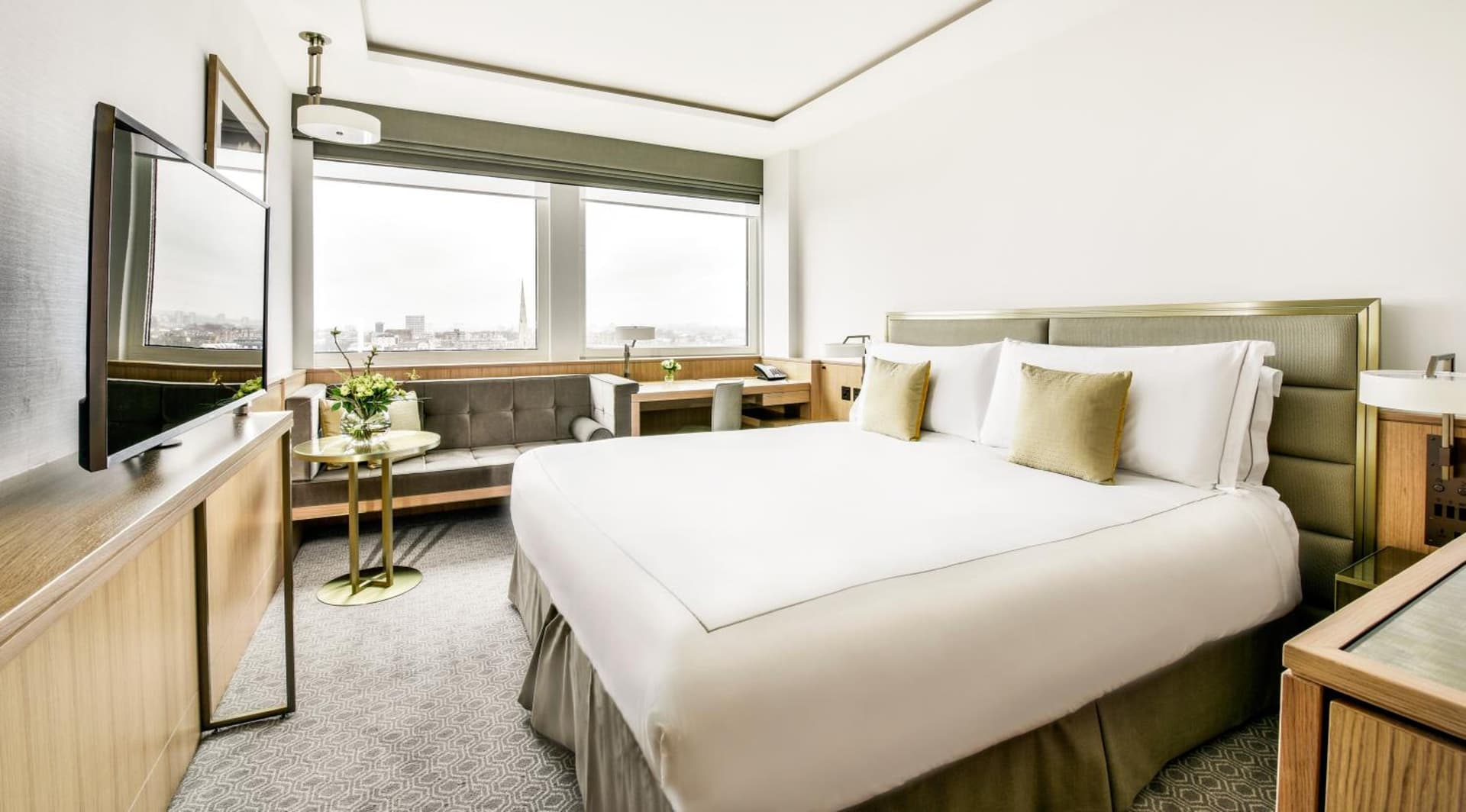Deluxe View Room