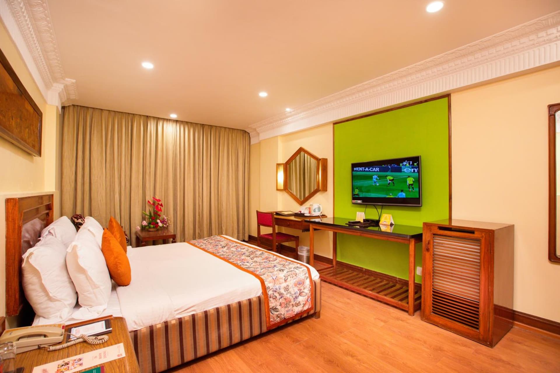 Executive Room