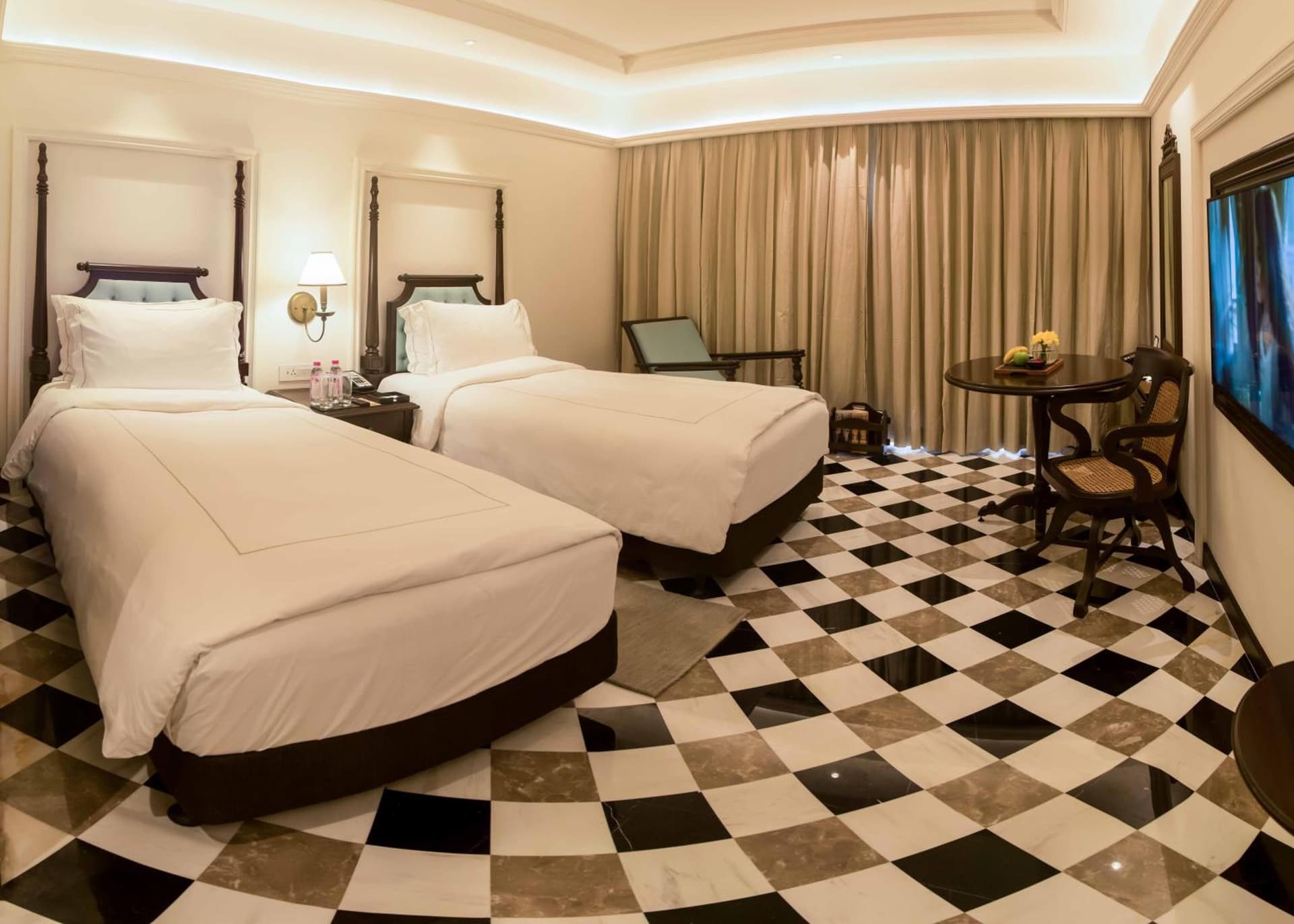 Luxury Room Various View Twin Bed