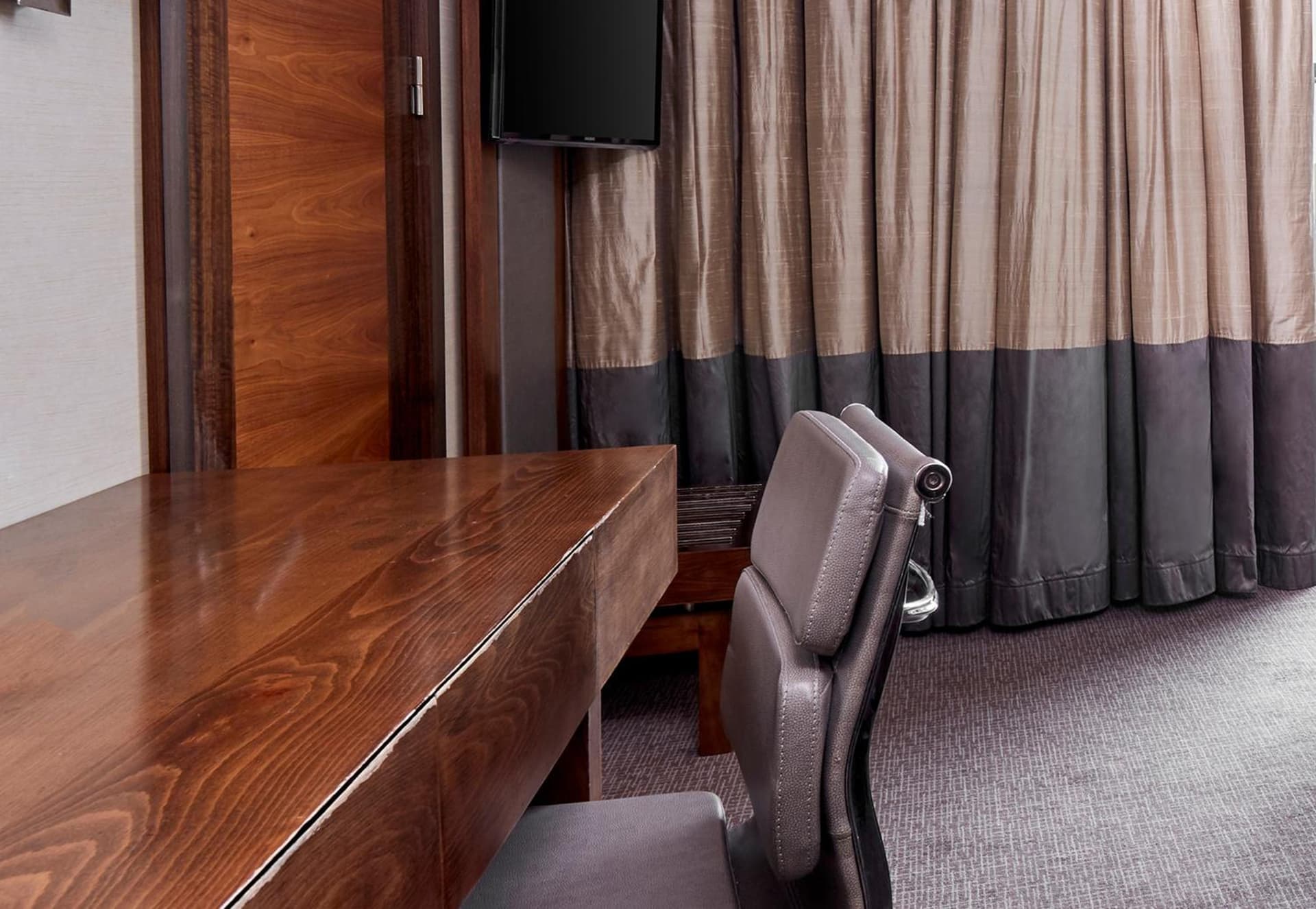 Superior Room with 1 Double Bed