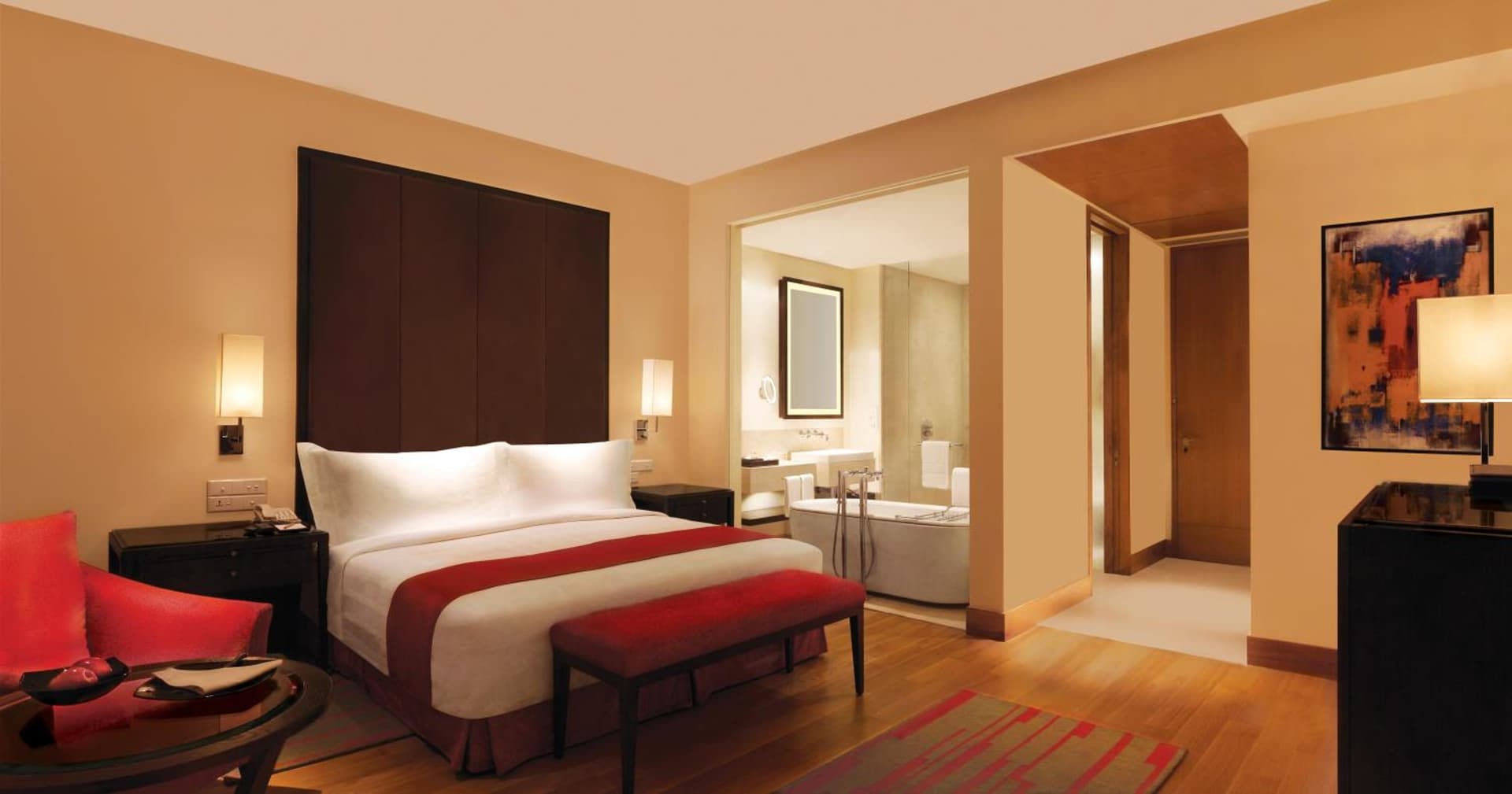 Deluxe King Room