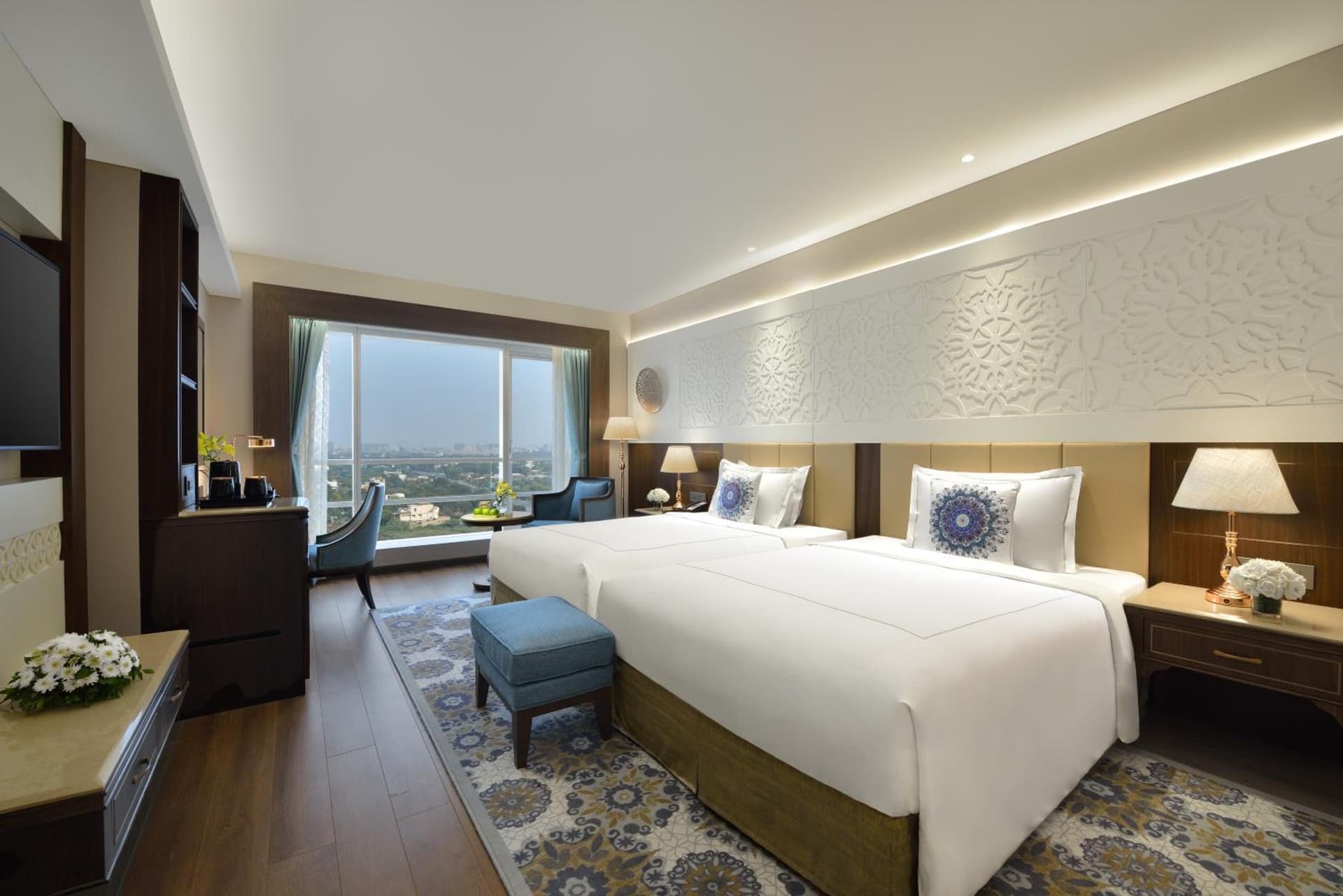 Deluxe Room Twin Bed
