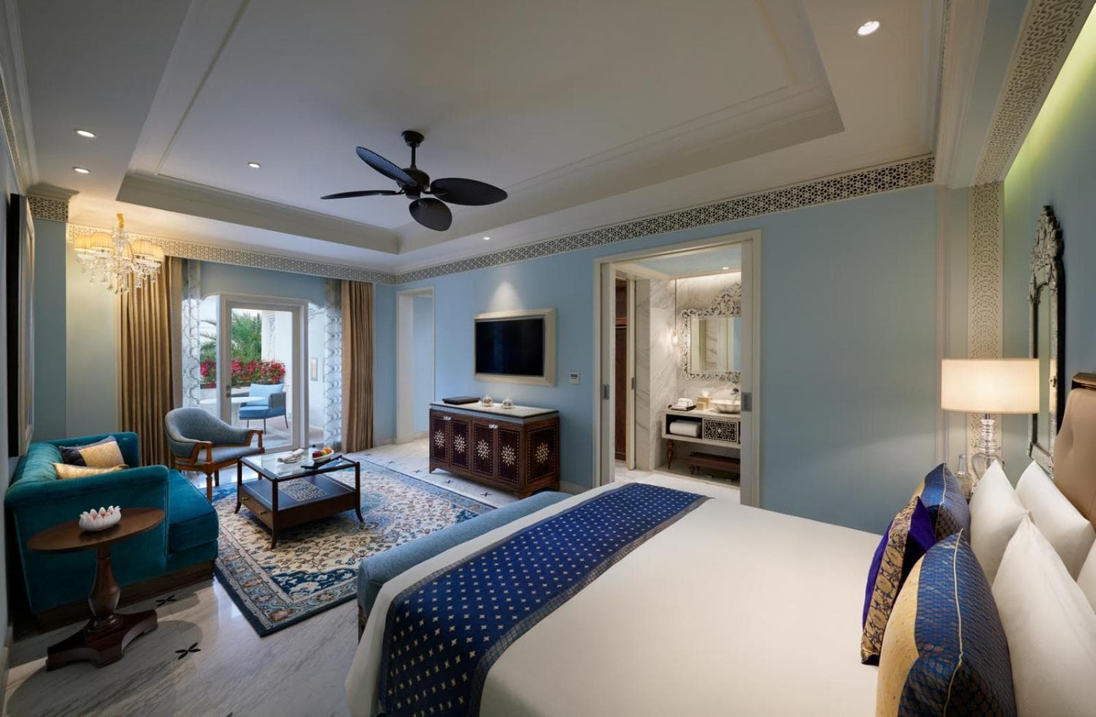 Grand Villa