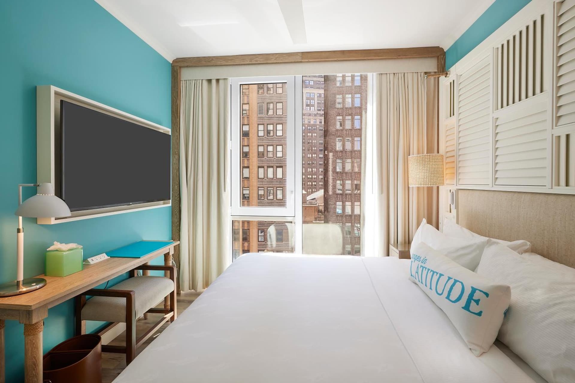Standard 1 King Bed