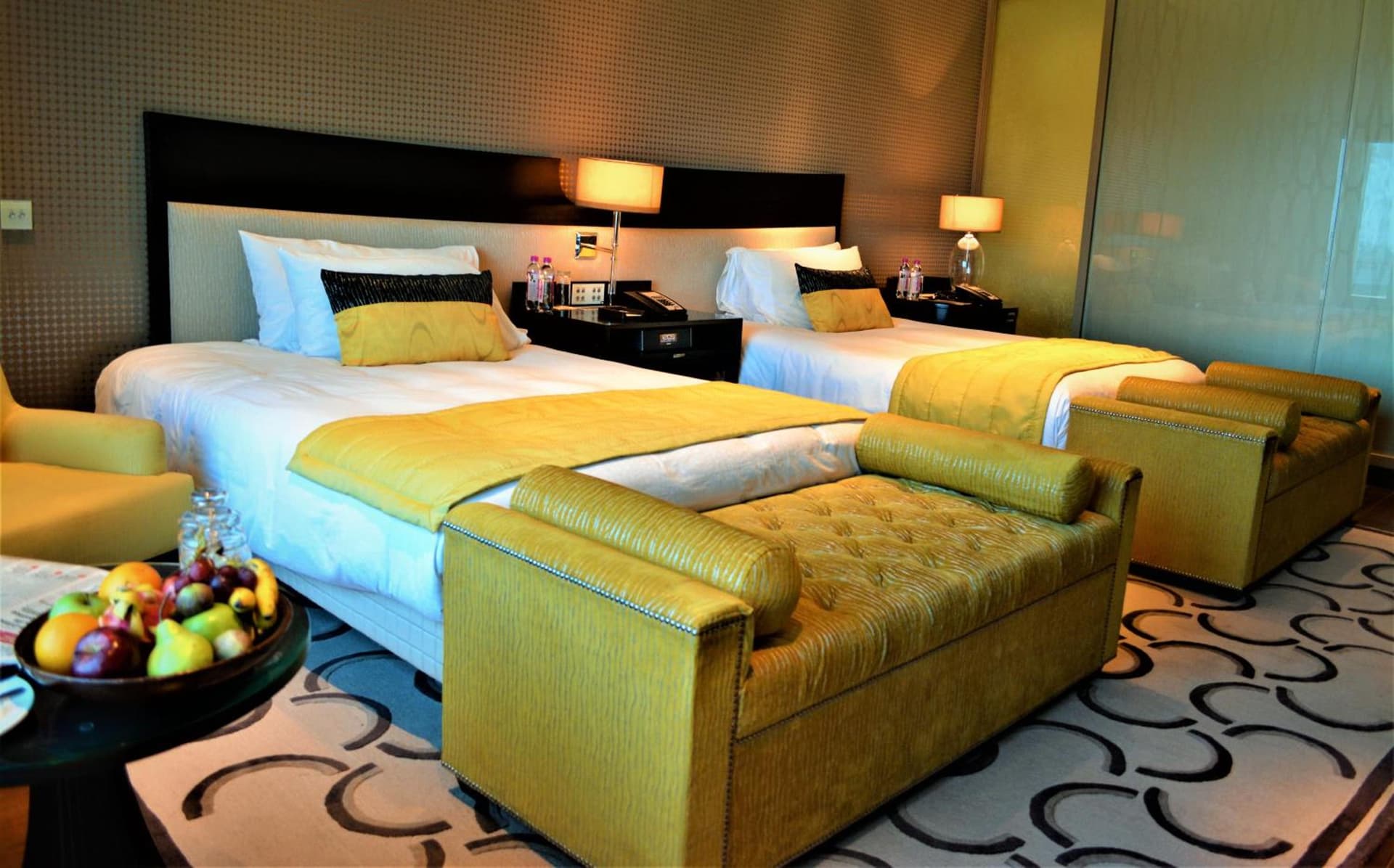 Luxury Twin City View Room