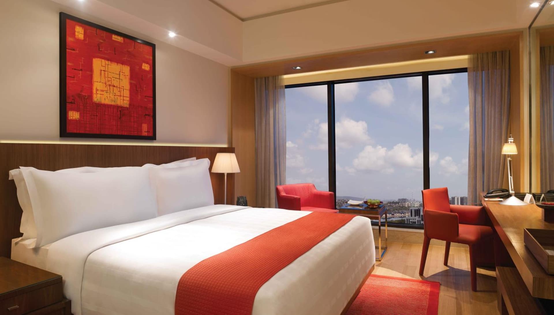Club King Room