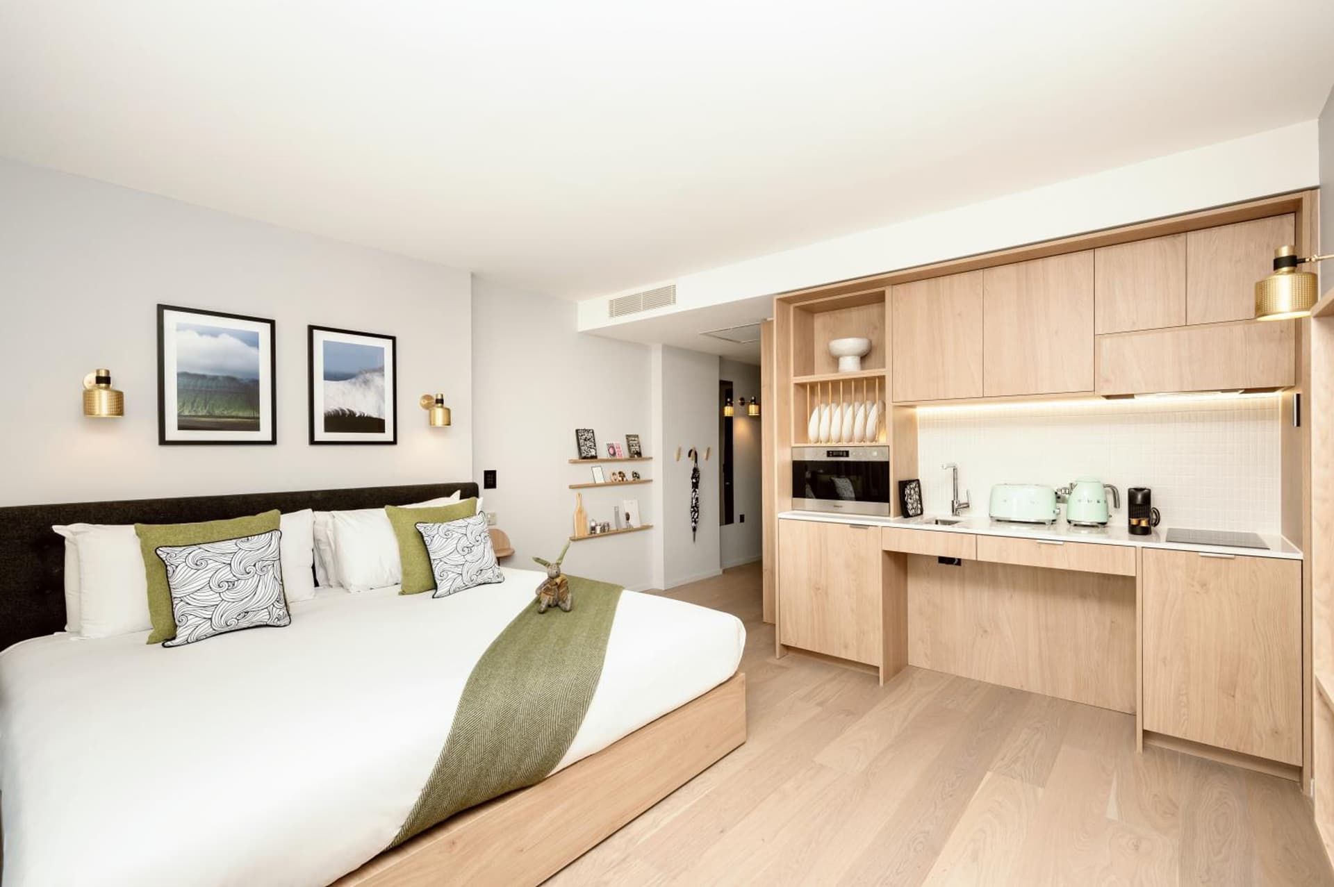 Studio Accessible Sleeps 2