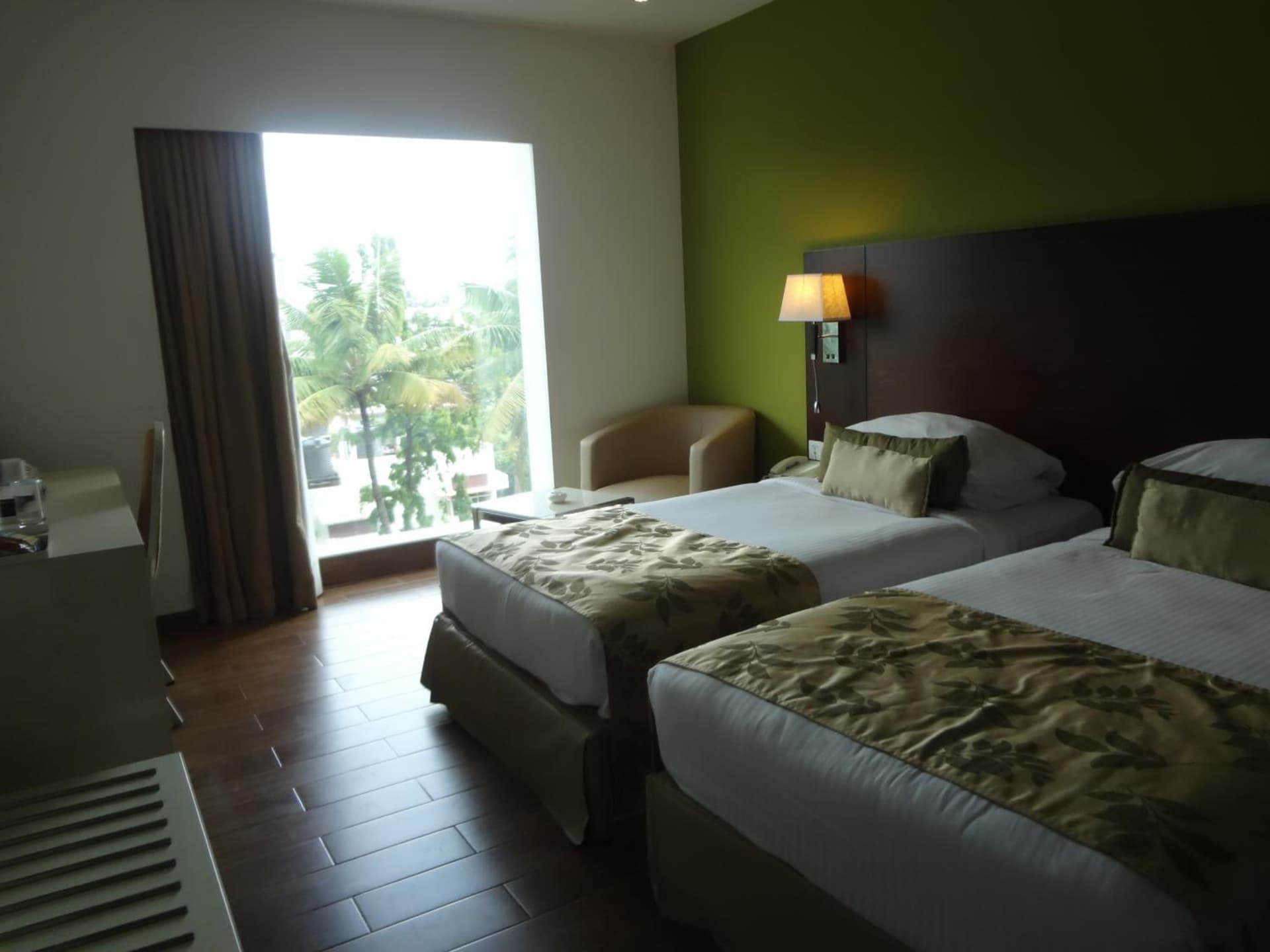 Club Twin Room