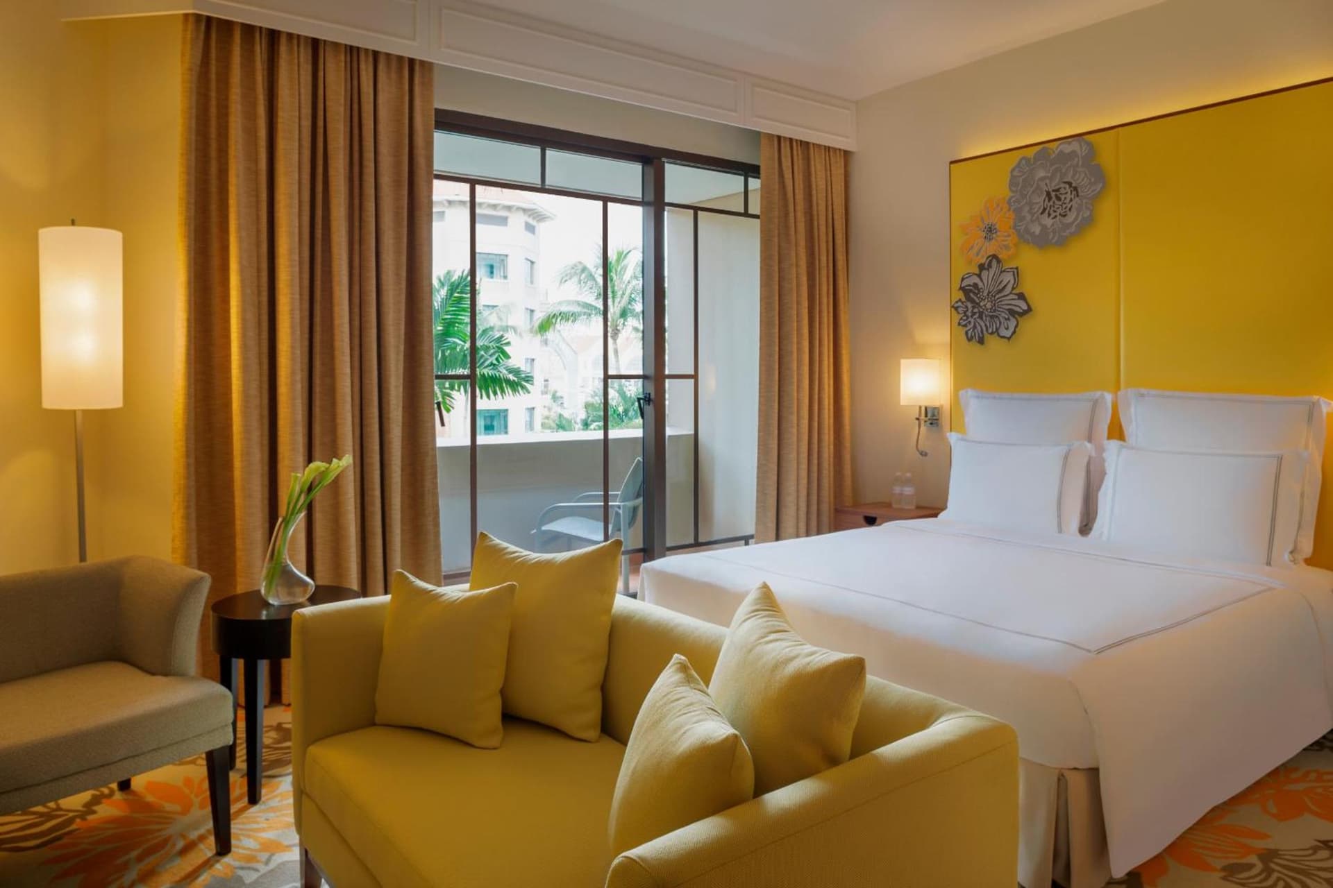 Double Deluxe King Bed