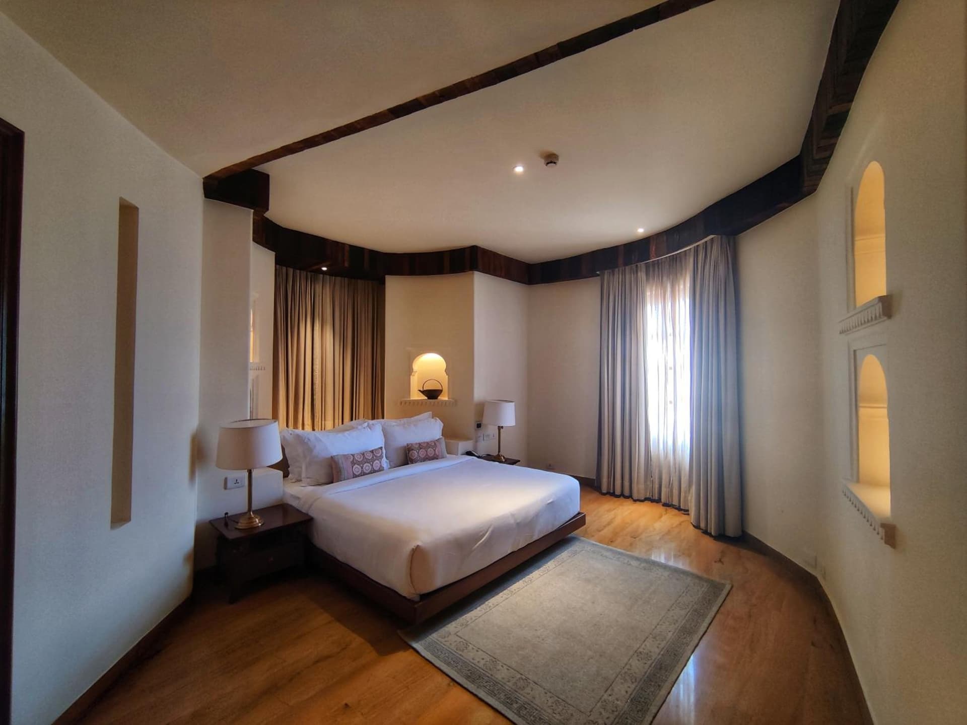 Twin Beds Royal Suite