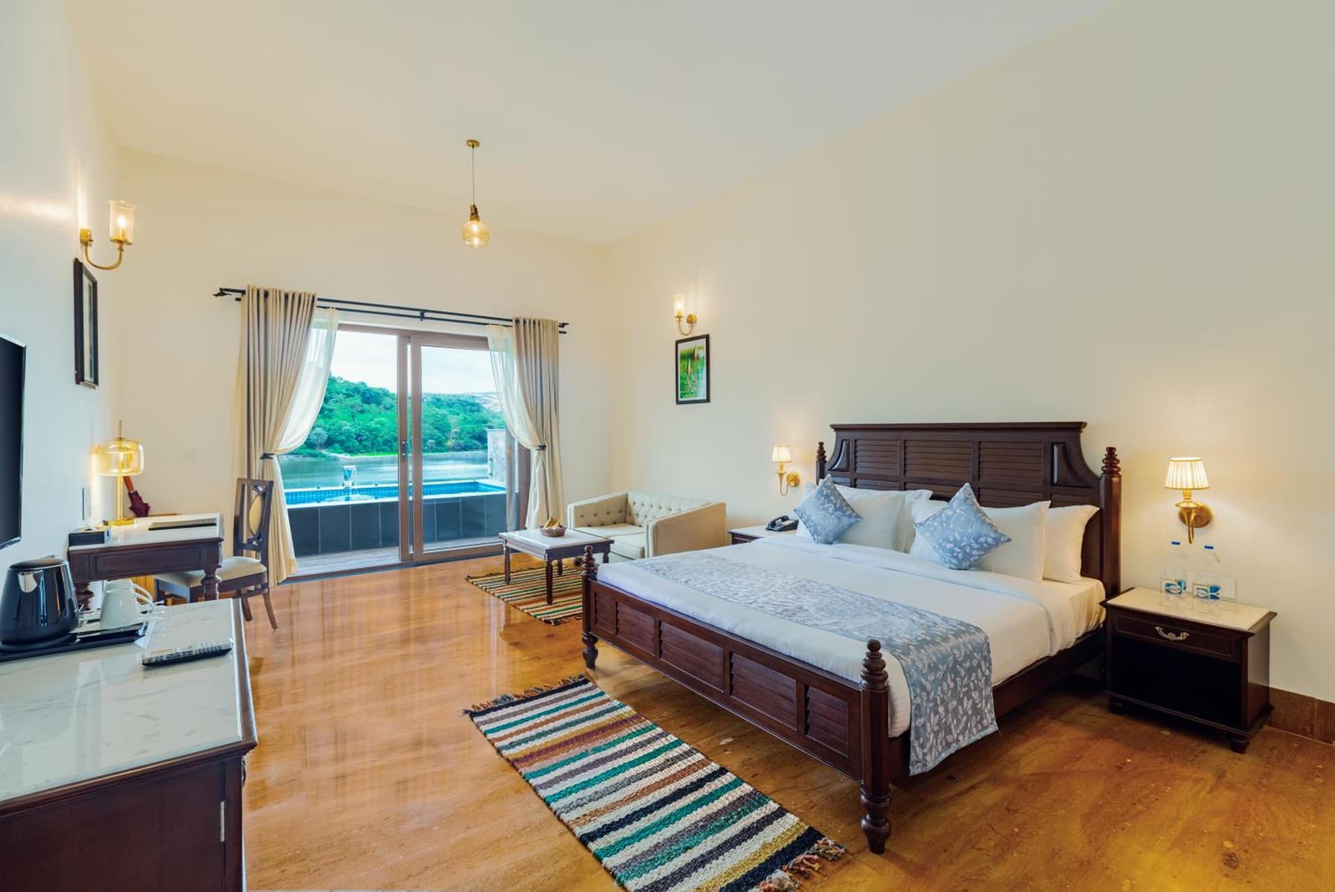 Suite with Private Pool