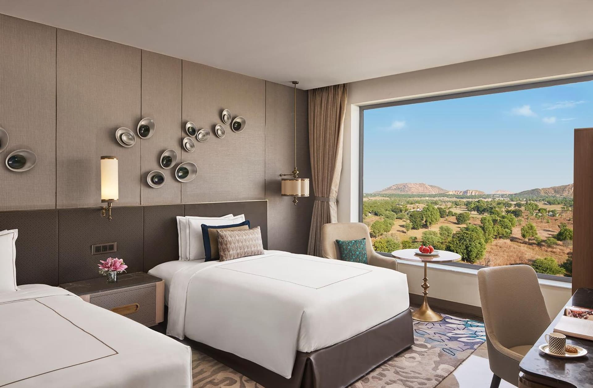 Deluxe Room Twin Bed