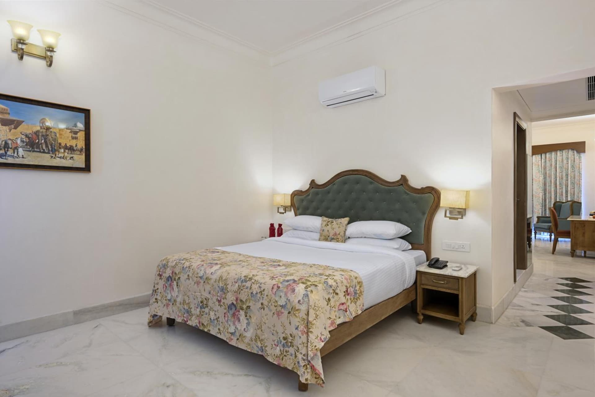 Family Plunge Pool Suite