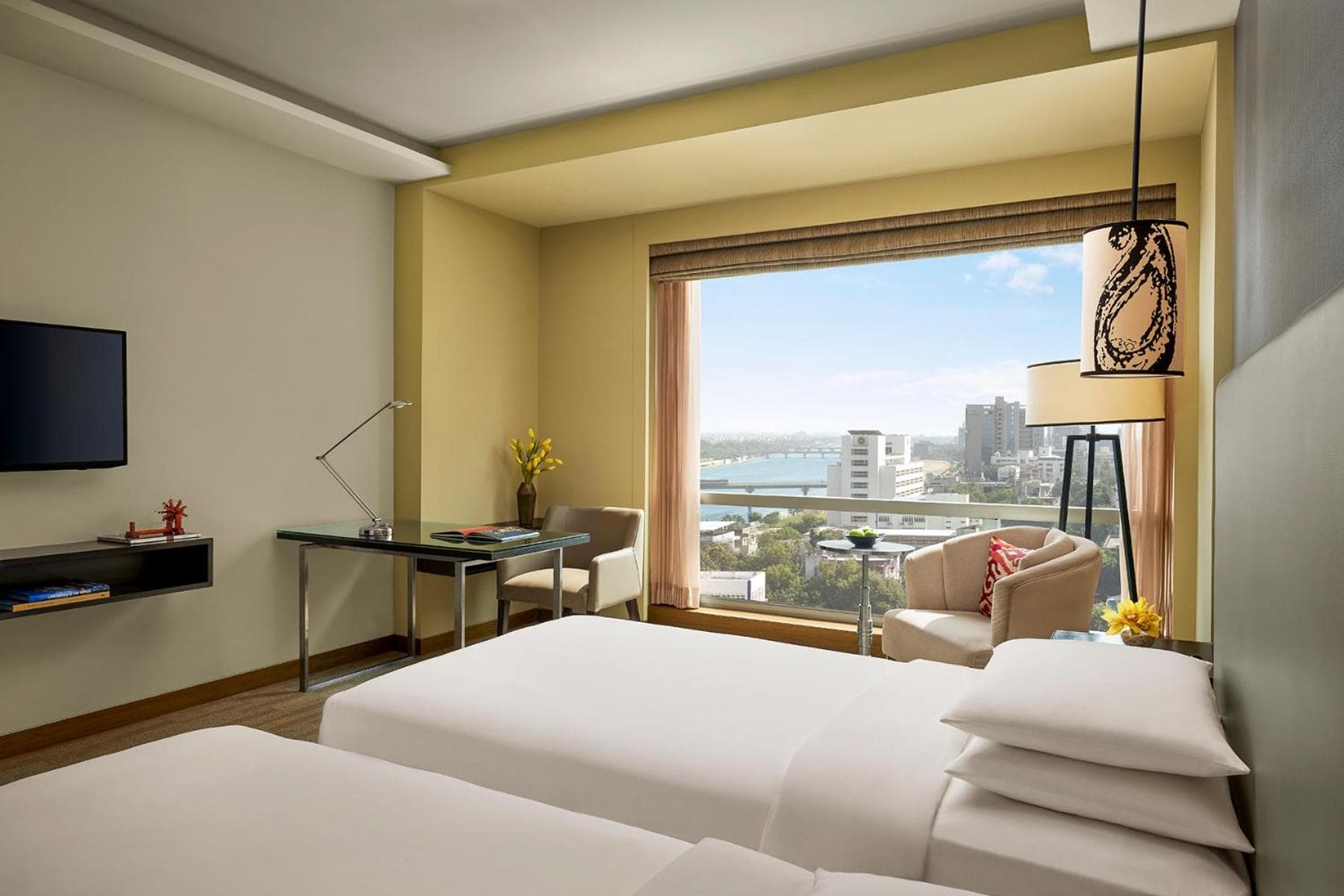 Twin Beds with River View