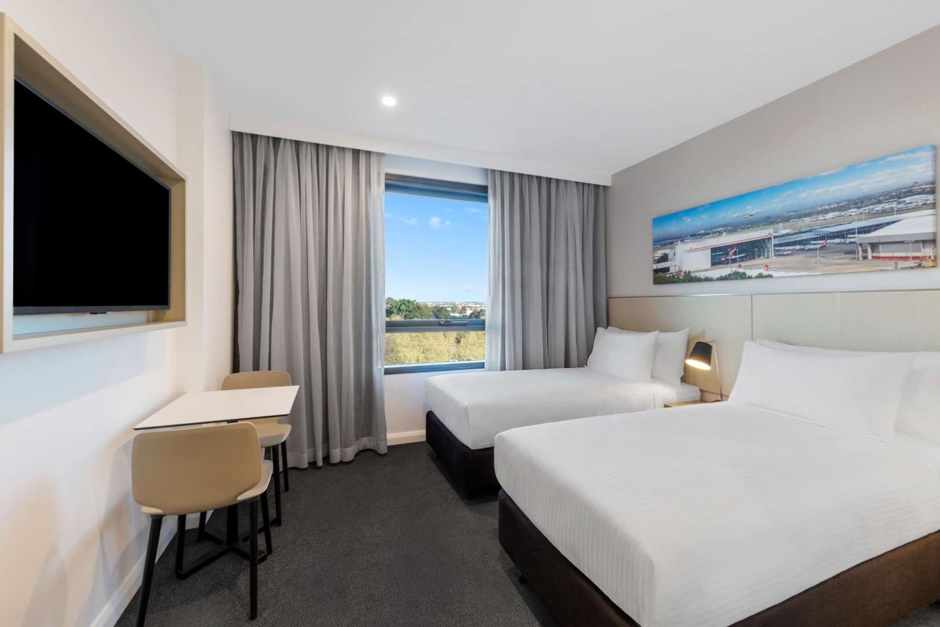 Guest Room Twin