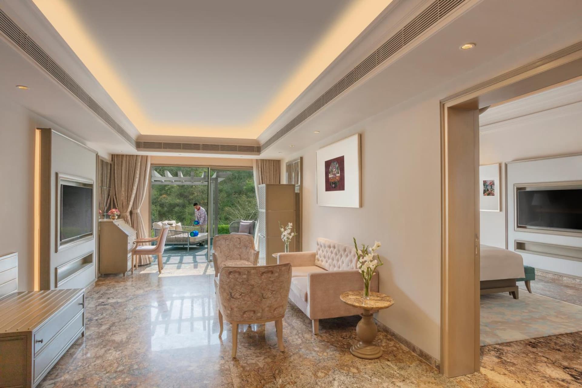 Suite King Room