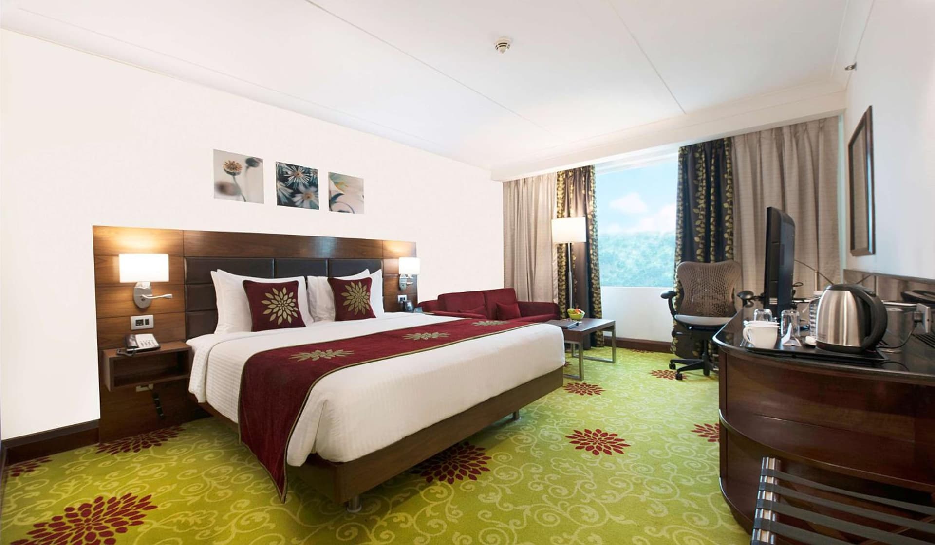 King Bed Premium Room