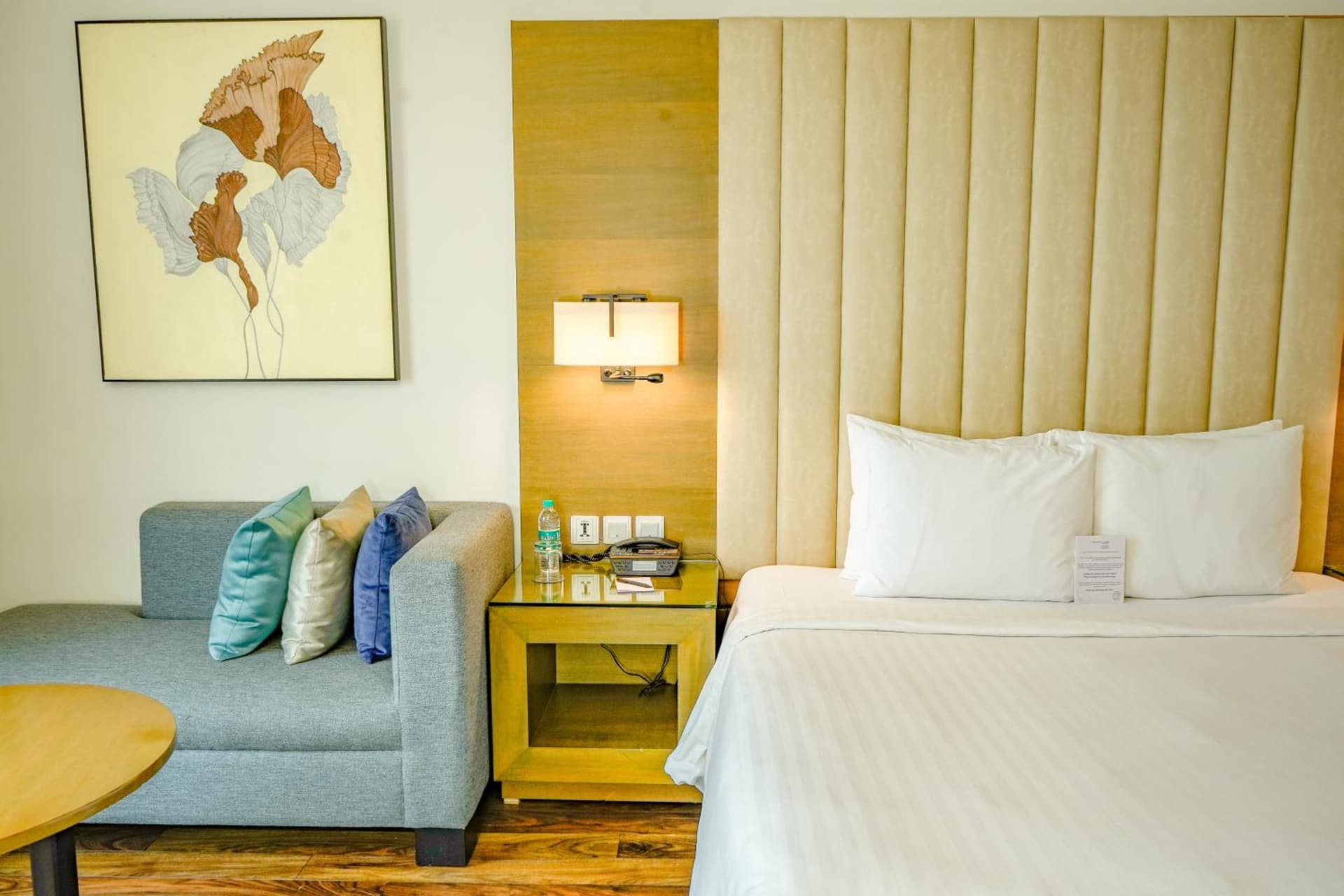 Club King Room