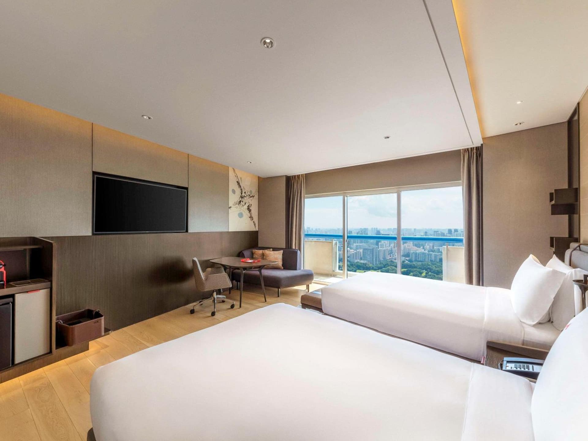 Double/Double Bay View