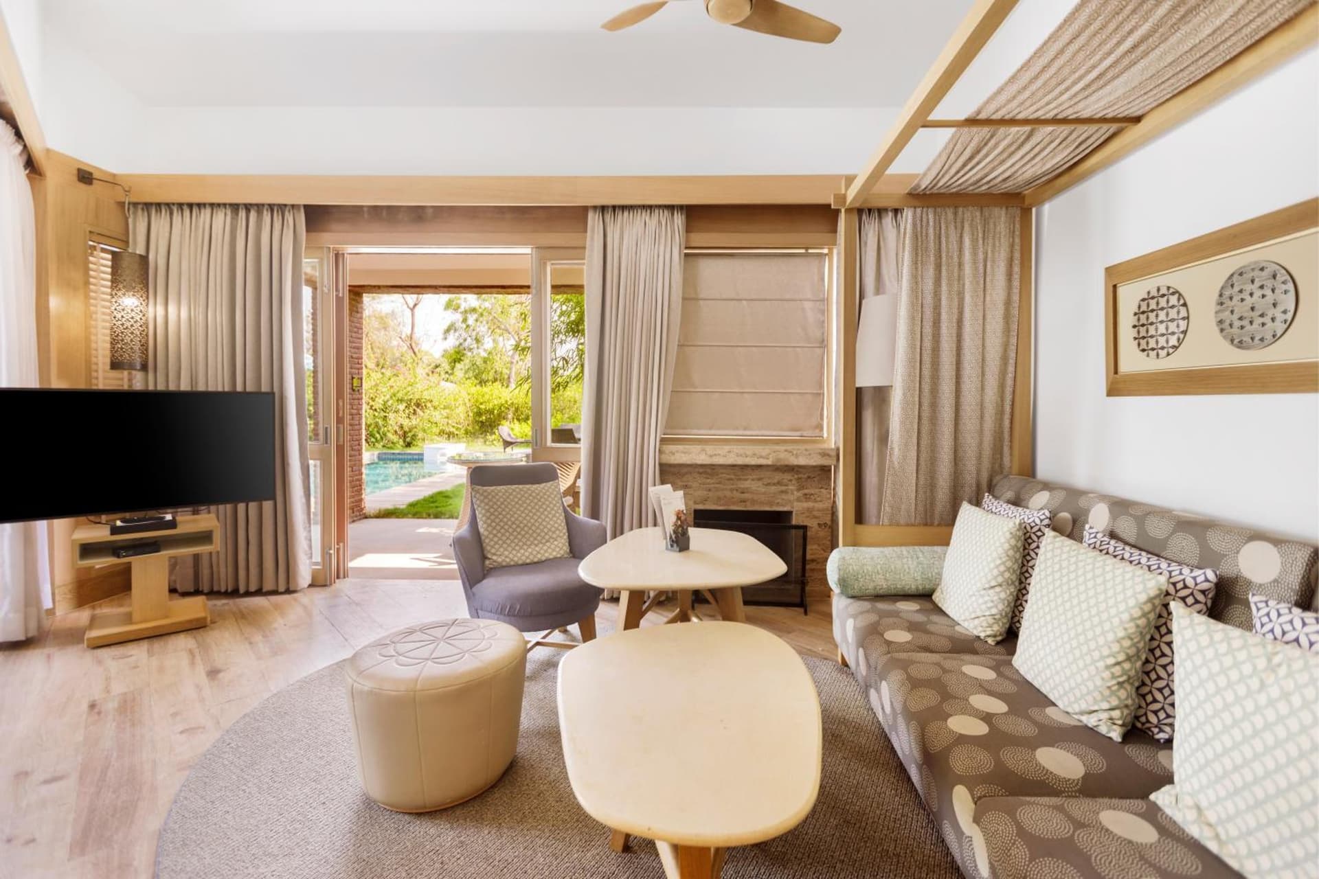Premier Room with 2 Queen Beds And Garden View