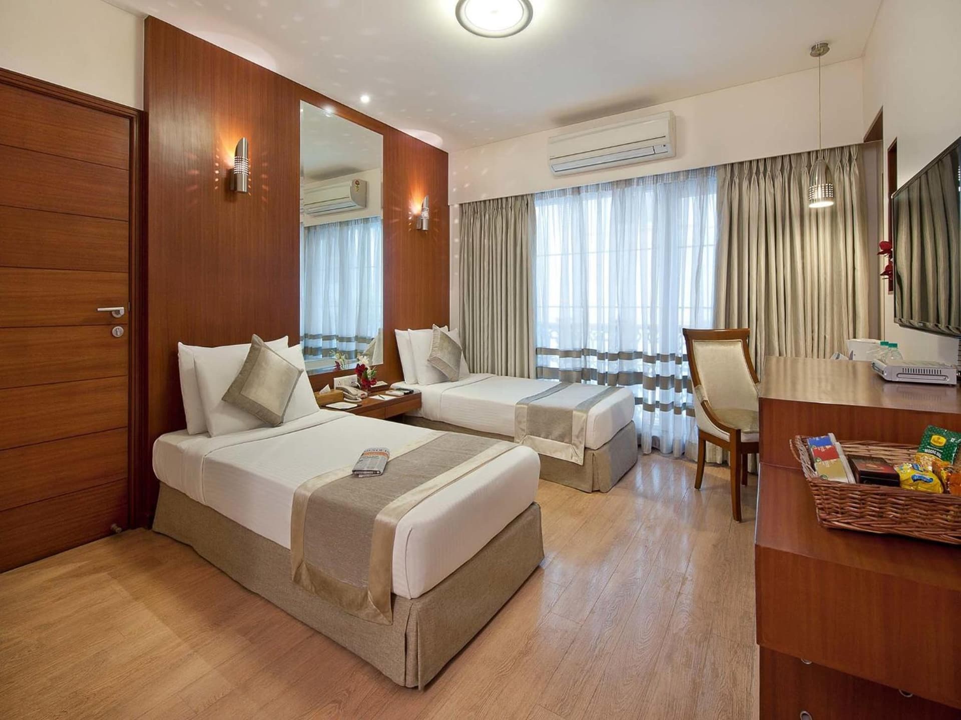 Deluxe Twin Room