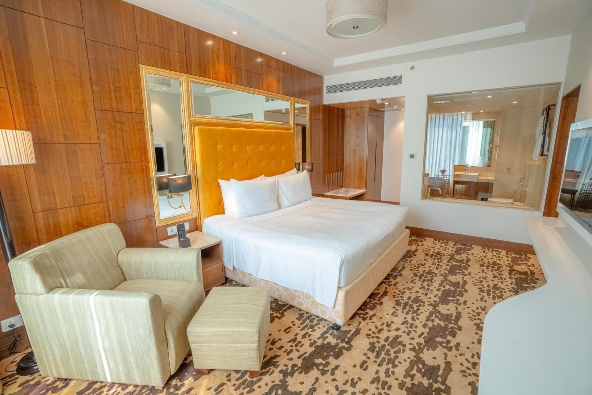 One Bedroom Suite with