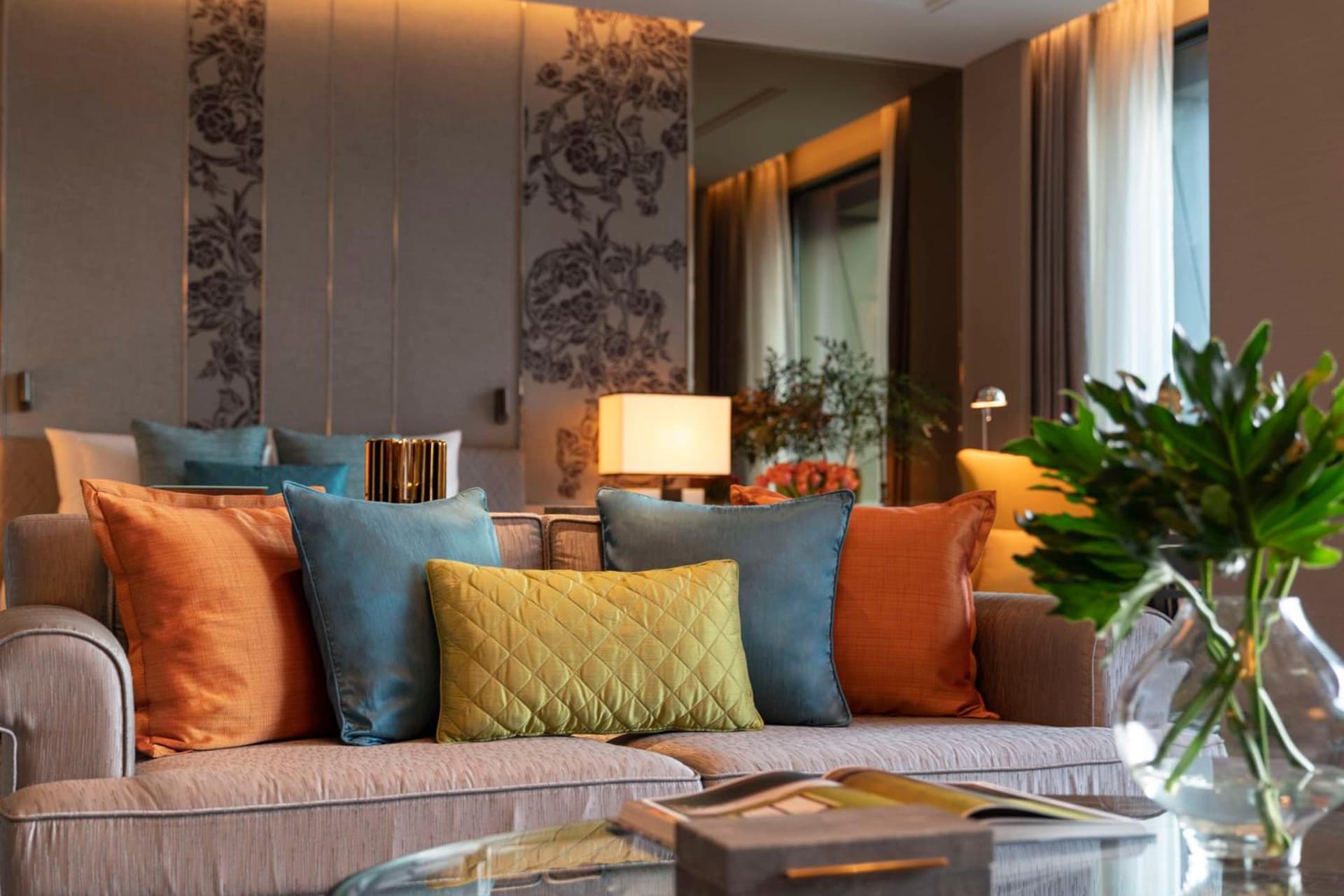 Club King Room
