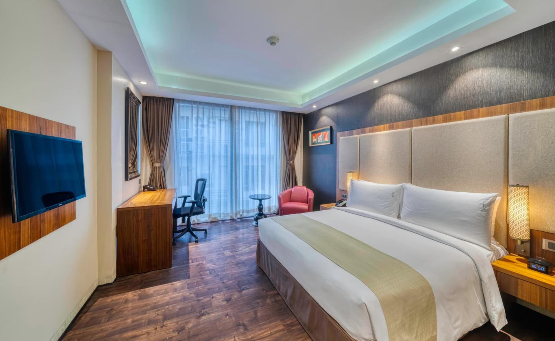 Double King Size Bed
