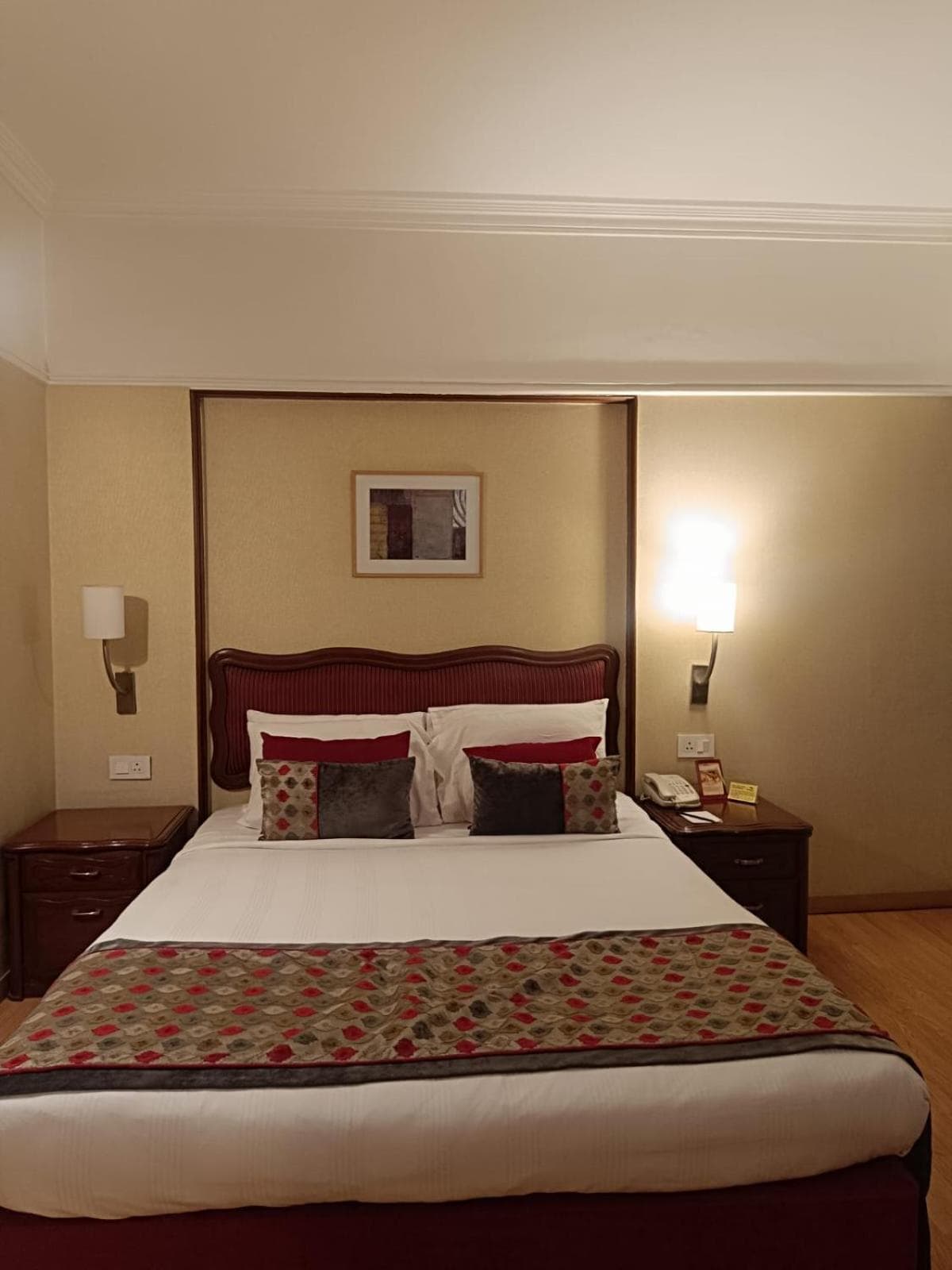 Deluxe Twin Room(City View)