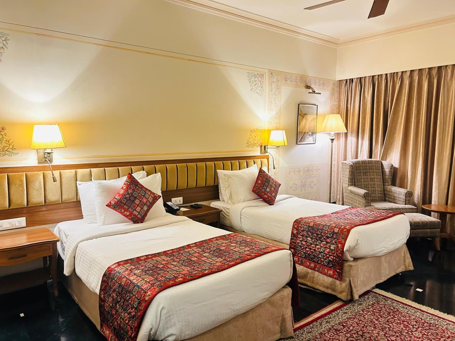 Premium Twin Room with Balcony