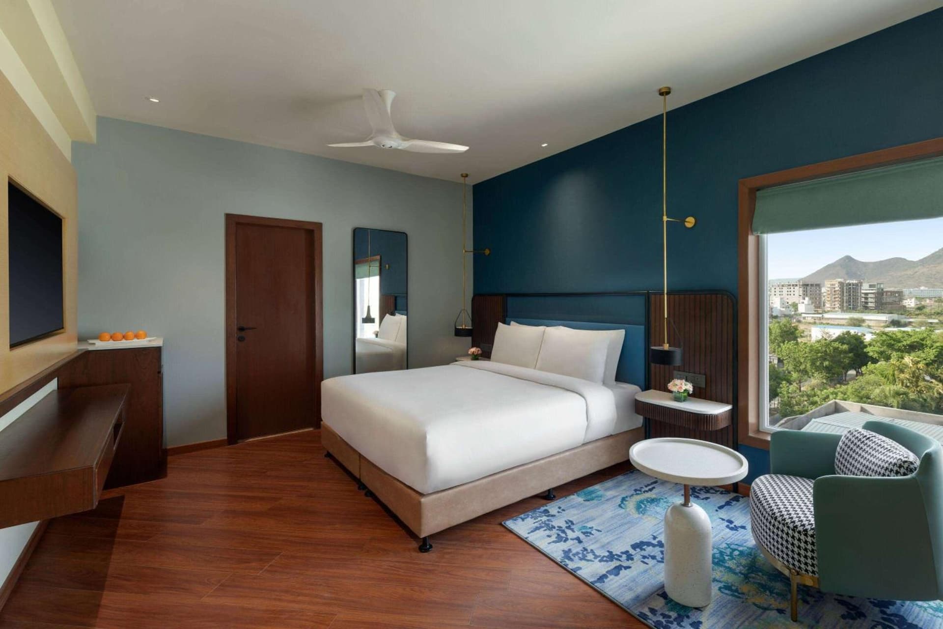 King Bed
