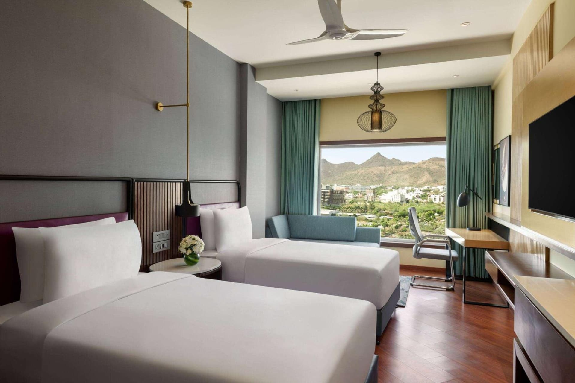 Twin Bed Premium Room