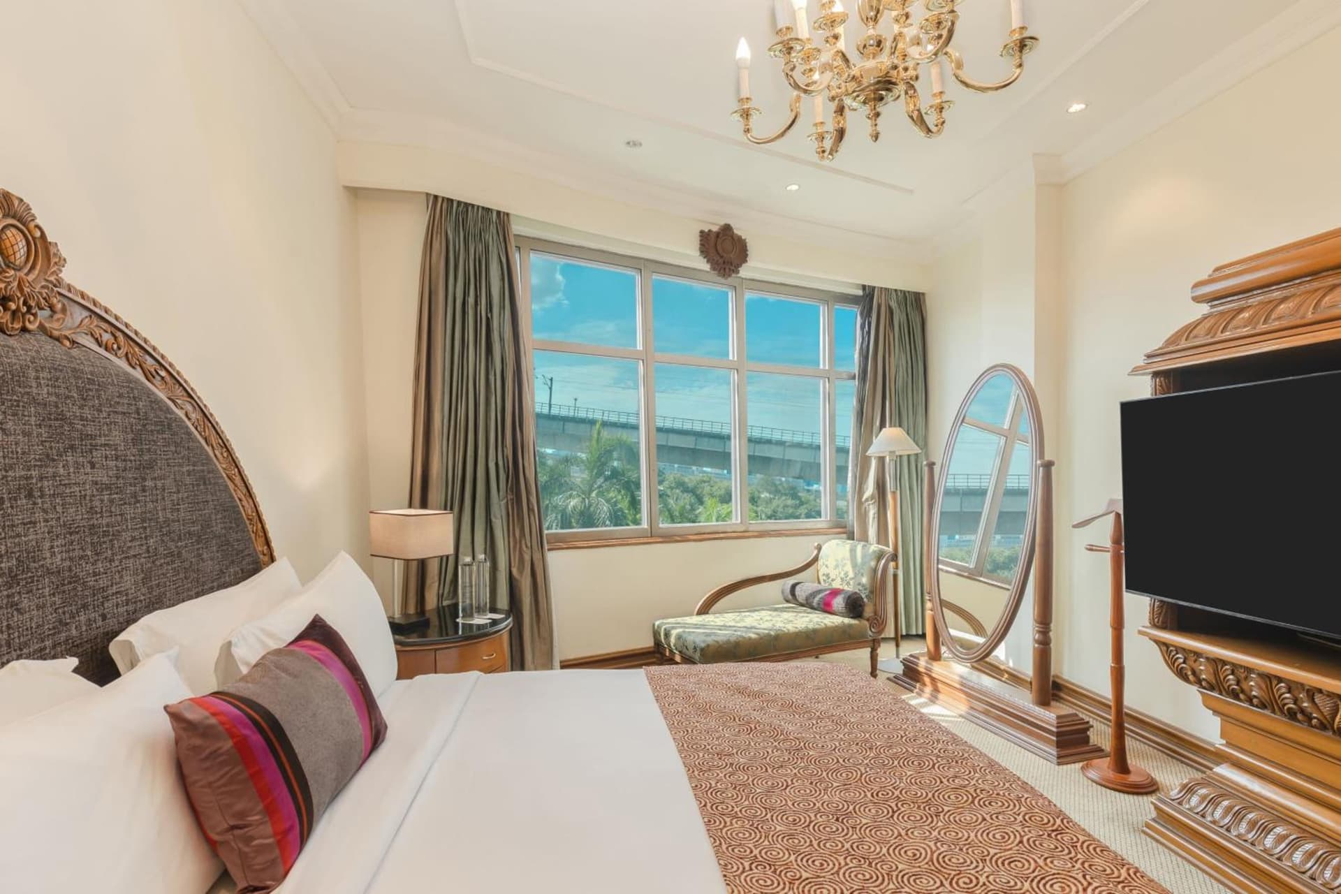 Executive Double Room (Bed Type Is Subject To Availability)