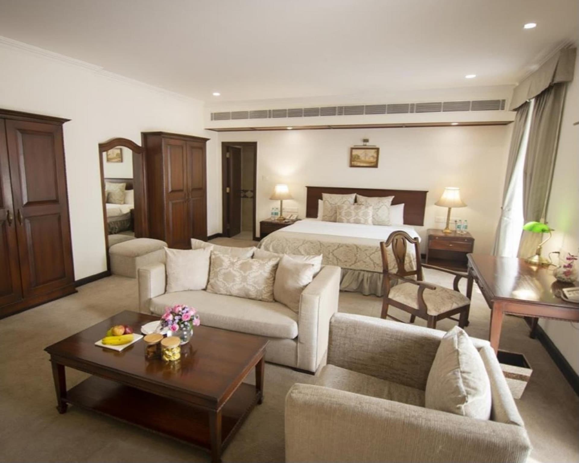 Deluxe Suite Double Bed