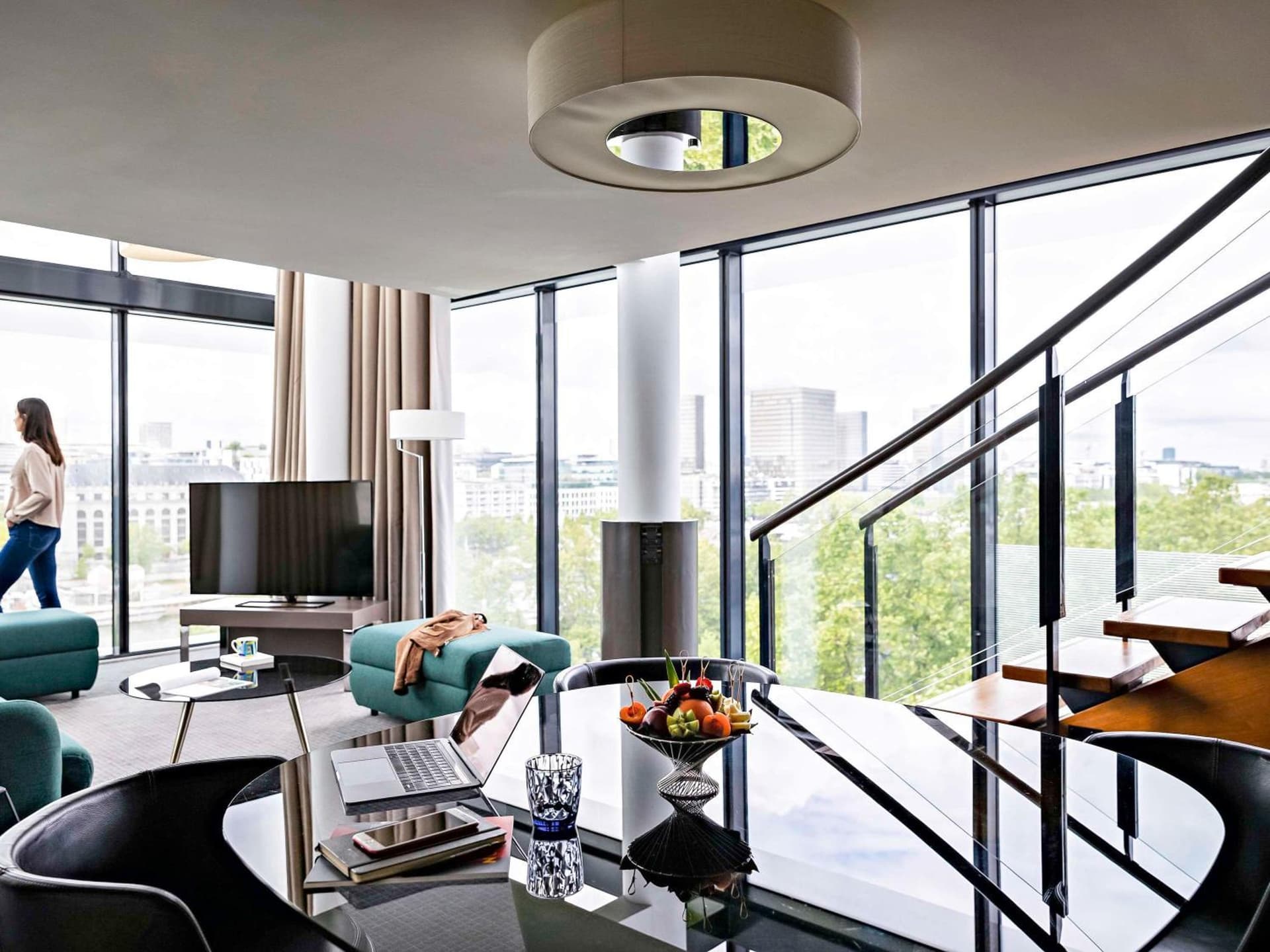 King Bed De Luxe High Floor