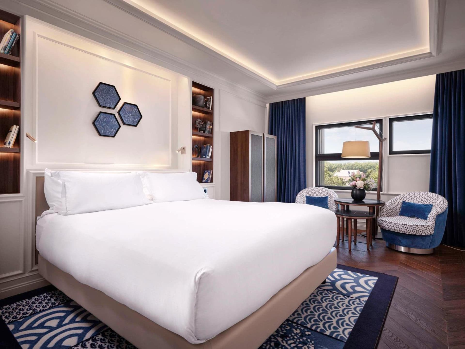 Superior Room with Double Bed And City View