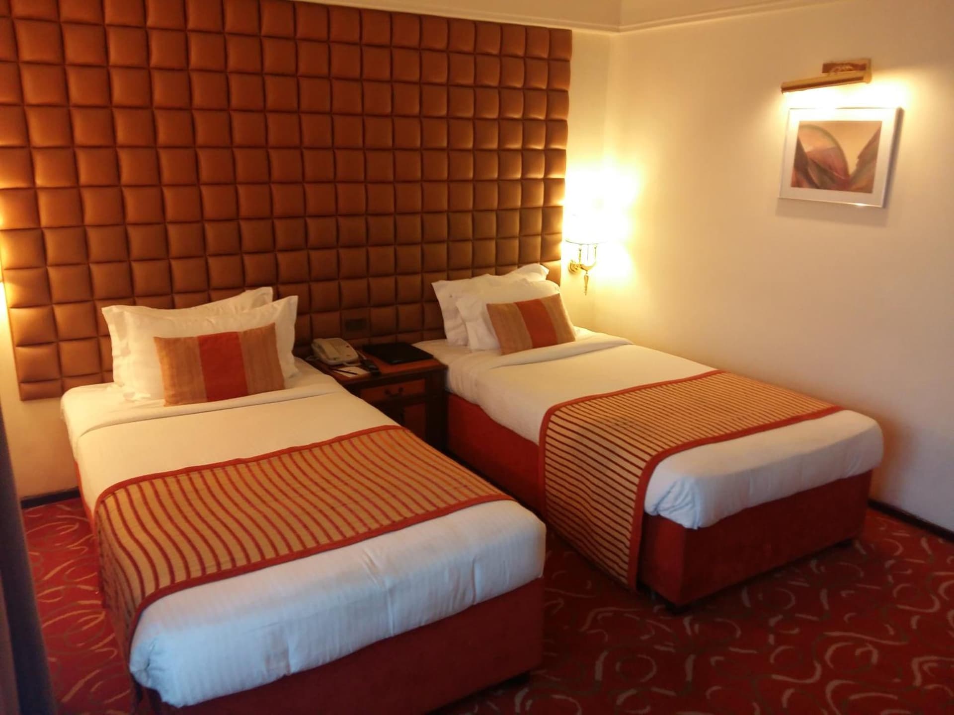 Superior Twin Room(City View)