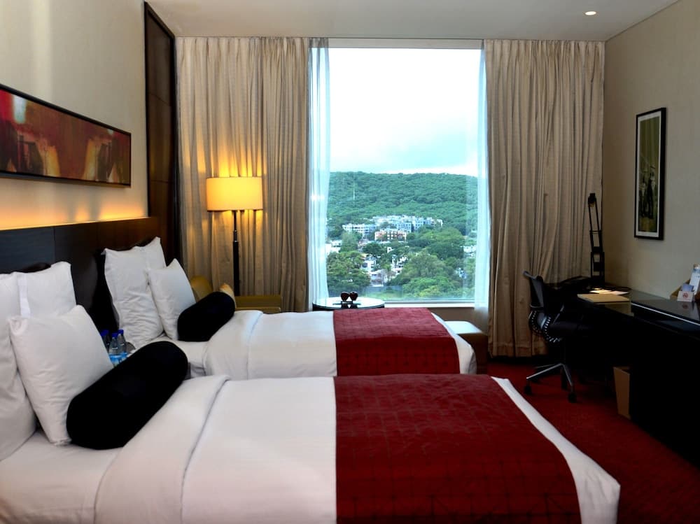Executive King Room