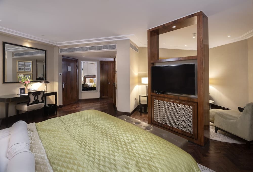 Luxury Double Room (Full Double Bed)