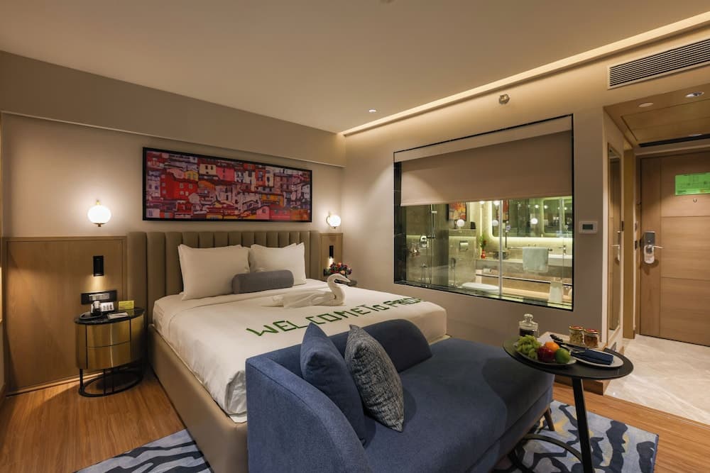 Premium Twin Bed Room