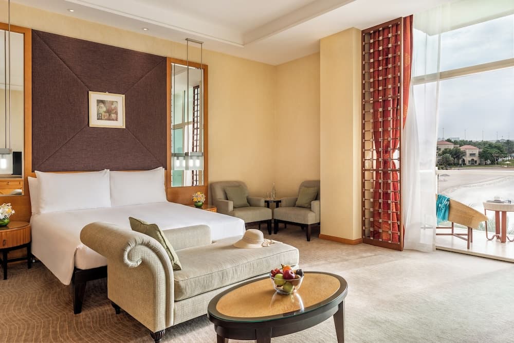Junior Suite Hot Deal!