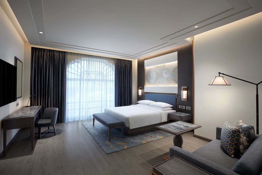 King Bed